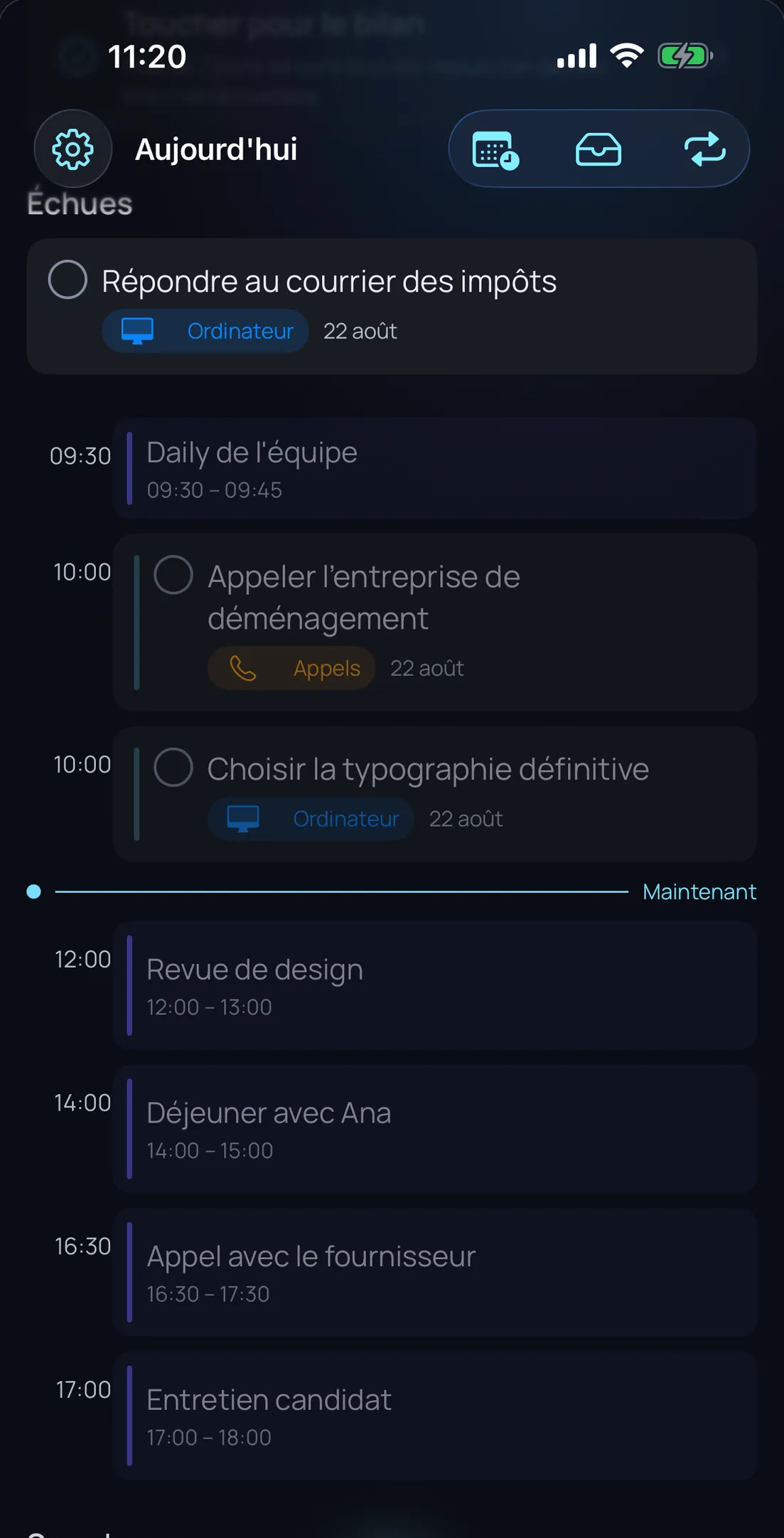 Olena sur iPhone : la vue Aujourd’hui avec les événements du calendrier et les tâches sur la même ligne de temps, et le repère de l’heure actuelle
